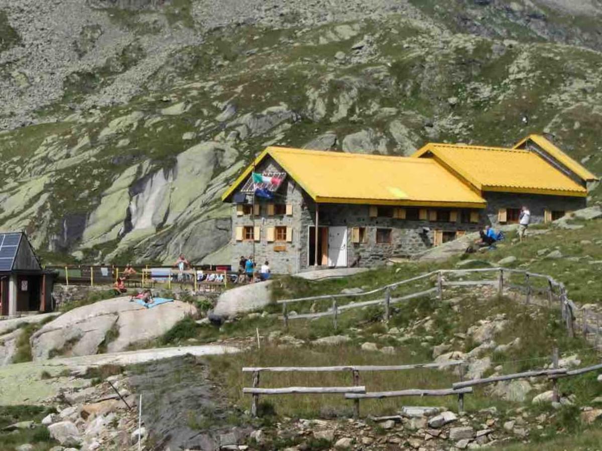 Bilocale A Due Passi Dal Gran Paradiso Locana Екстер'єр фото